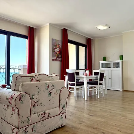 Cosher - Gardenia Palace 10 Free Parking Апартаменты *